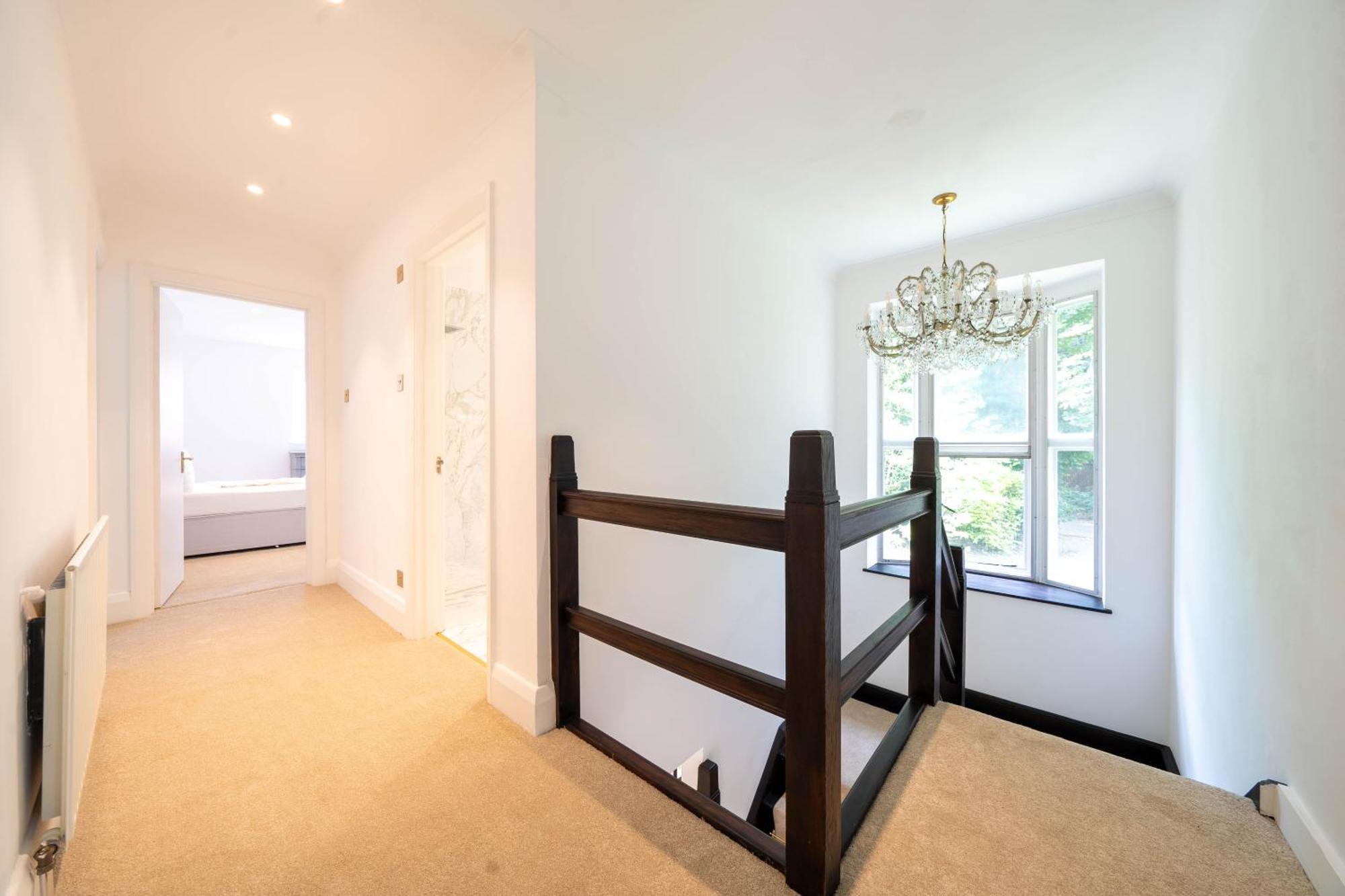 House On The Hill Villa Harrow on the Hill Luaran gambar